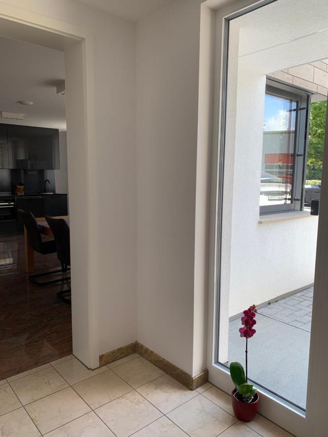 Mosaikhaus Smart Home Würselen Exterior foto