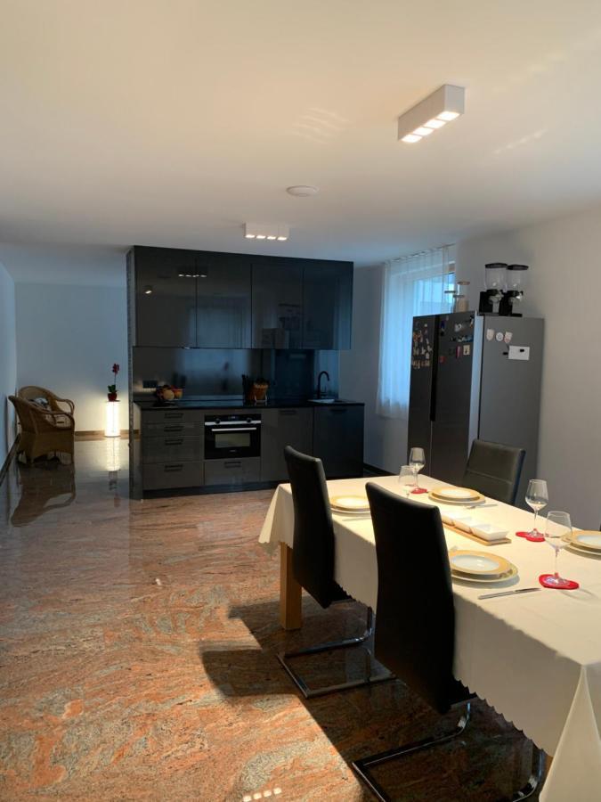Mosaikhaus Smart Home Würselen Exterior foto